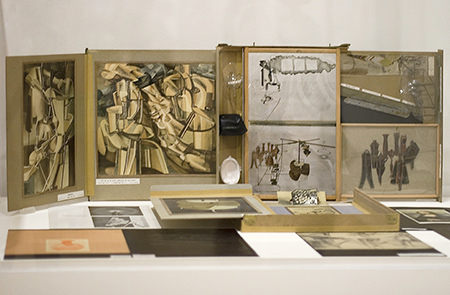 Verk av Marcel Duchamp, Box in a Suitcase